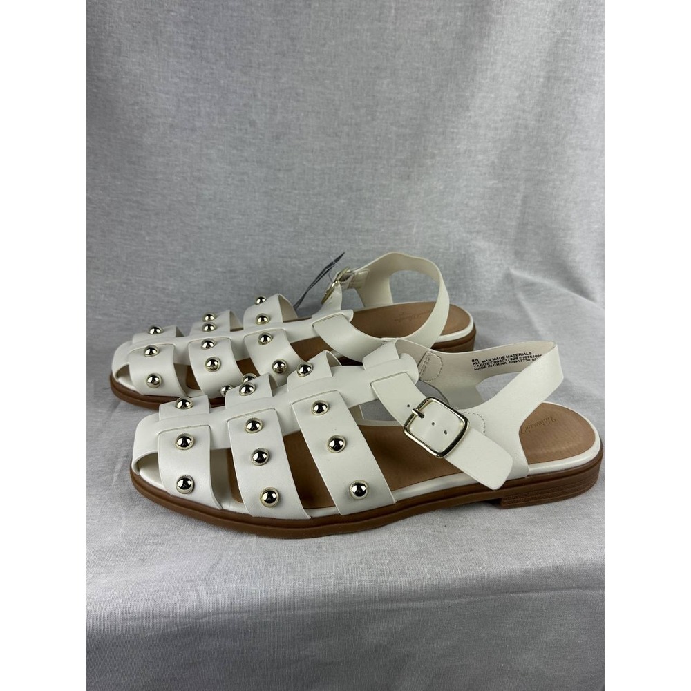 Universal Thread Womens White Studded Gladiator Sandals Flat Buckle‎ 8.5 NEW